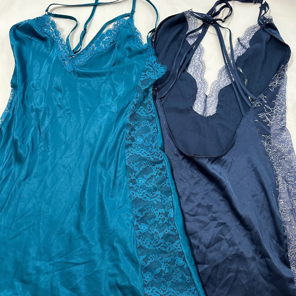 Victoria's Secret Lingerie Camisoles Set of 2
